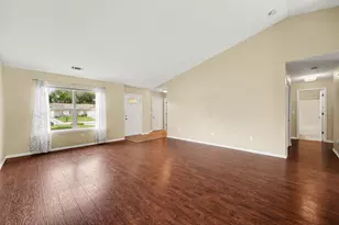 9166 Morton St, Merrillville, IN 46410 - Photo 7