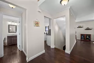 13 Edinburgh Ct, Valparaiso, IN 46385 - Photo 5