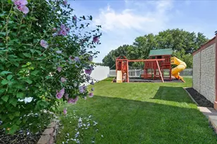 13 Edinburgh Ct, Valparaiso, IN 46385 - Photo 43