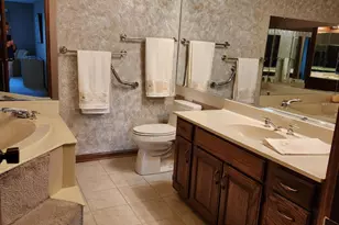 8220 Harrison Ave, Munster, IN 46321 - Photo 15