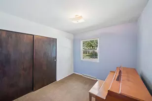 831 Essex Ln, Michigan City, IN 46360 - Photo 7