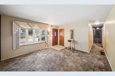 831 Essex Lane, Michigan City, IN 46360 - Photo 3