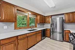 1805 Clover Ln, Valparaiso, IN 46385 - Photo 13