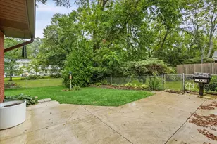 1805 Clover Ln, Valparaiso, IN 46385 - Photo 37