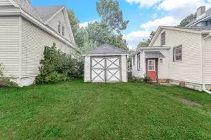 105 Maple Ave, La Porte, IN 46350 - Photo 25