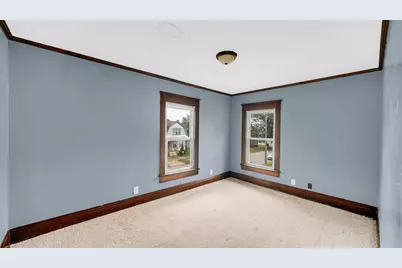 105 Maple Avenue, La Porte, IN 46350 - Photo 19