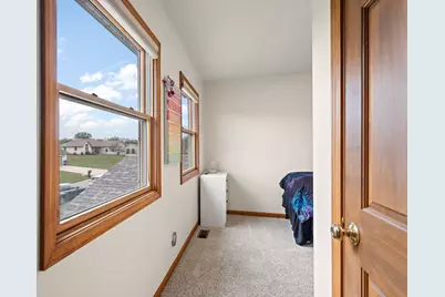 1611 Crest View Lane, La Porte, IN 46350 - Photo 19