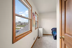 1611 Crest View Ln, La Porte, IN 46350 - Photo 19