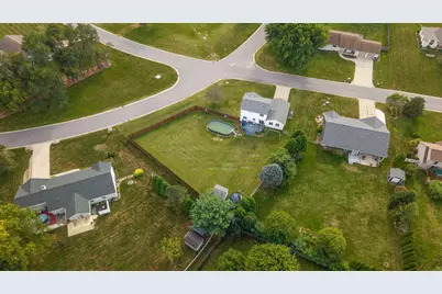 1611 Crest View Lane, La Porte, IN 46350 - Photo 31
