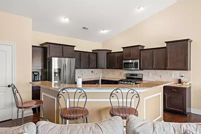 3103 Winter Garden Drive, Valparaiso, IN 46385 - Photo 9
