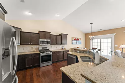 3103 Winter Garden Drive, Valparaiso, IN 46385 - Photo 11