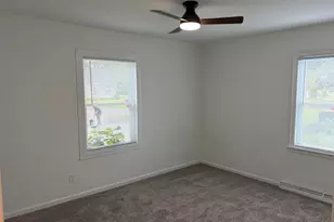 7712 Marshall St, Merrillville, IN 46410 - Photo 13