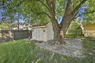 117 Prairie St, Lowell, IN 46356 - Photo 23