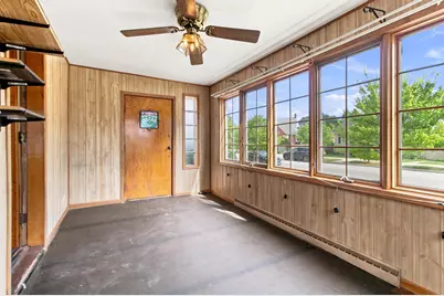 2014 Benjamin Place, Whiting, IN 46394 - Photo 5