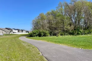 3859 Fender St, Valparaiso, IN 46385 - Photo 35