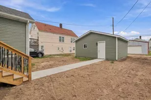 2461 New York Ave, Whiting, IN 46394 - Photo 17