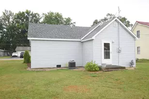 418 E Oak St, Rensselaer, IN 47978 - Photo 29