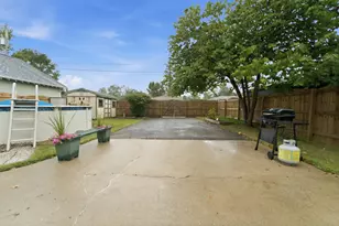 210 Michigan St, Westchester Township, IN 46304 - Photo 29