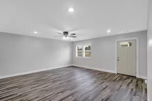 2105 Chatfield Rd, Kingsford Heights, IN 46346 - Photo 7