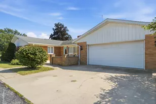 402 Schricker Ave, North Judson, IN 46366 - Photo 3