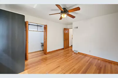 1338 35th Street, Munster, IN 46321 - Photo 17