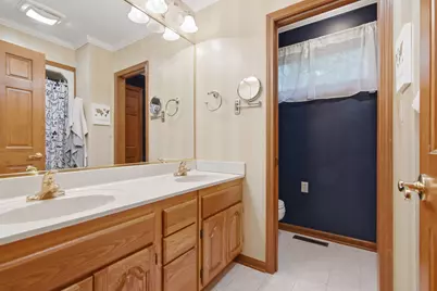 536 W 450 N, Hobart, IN 46342 - Photo 27