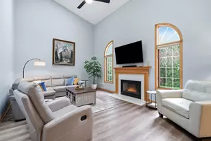 1442 Carriage Oaks Ct, Dyer, IN 46311 - Photo 11