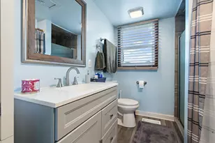 9523 Cleveland St, Crown Point, IN 46307 - Photo 19