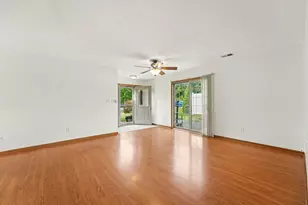 1150 W 86th Pl, Merrillville, IN 46410 - Photo 5
