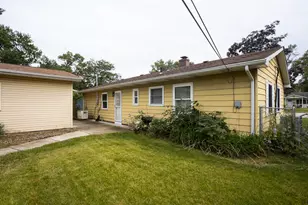 2834 W 38th Ave, Hobart, IN 46342 - Photo 17