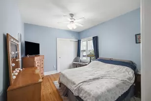 242 169th St, Hammond, IN 46324 - Photo 9
