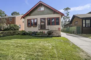 242 169th St, Hammond, IN 46324 - Photo 1