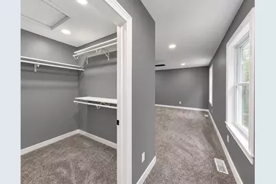 615 Yellowstone Road, Valparaiso, IN 46385 - Photo 9
