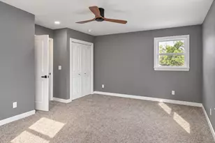 615 Yellowstone Rd, Valparaiso, IN 46385 - Photo 17