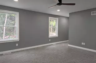 615 Yellowstone Rd, Valparaiso, IN 46385 - Photo 7