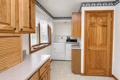 1211 Clay Street, La Porte, IN 46350 - Photo 7