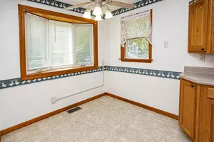 1211 Clay St, La Porte, IN 46350 - Photo 5