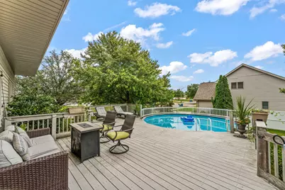 160 Deertrail Drive, Dyer, IN 46311 - Photo 3