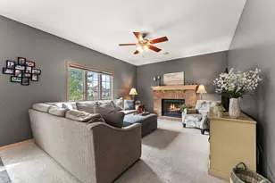 160 Deertrail Dr, Dyer, IN 46311 - Photo 5