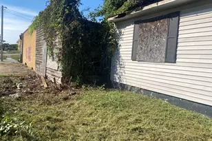 3798 Monroe St, Gary, IN 46408 - Photo 7