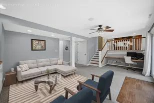 9424 Chestnut Ln, Munster, IN 46321 - Photo 17