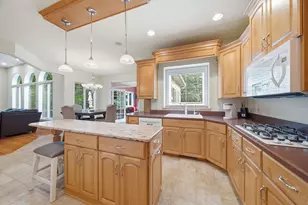 9405 Julia Dr, Saint John, IN 46373 - Photo 13