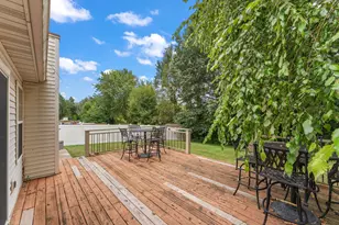 405 Galway Dr, Valparaiso, IN 46385 - Photo 25