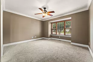 405 Galway Dr, Valparaiso, IN 46385 - Photo 9