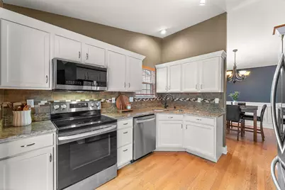 405 Galway Drive, Valparaiso, IN 46385 - Photo 7