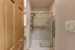9036 Orchard Dr, Highland, IN 46322 - Photo 17
