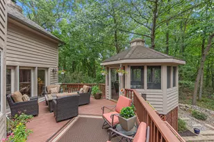 4610 Thornbury Dr W, Valparaiso, IN 46383 - Photo 35