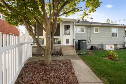 27 N Connecticut Street, Hobart, IN 46342 - Photo 17