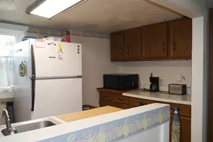 107 E Beaver St, Morocco, IN 47963 - Photo 11
