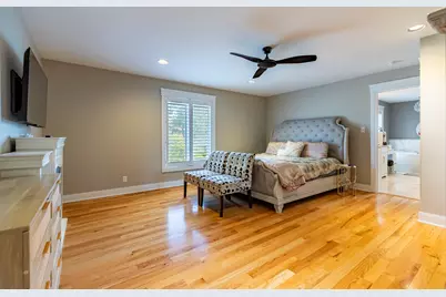 9832 Twin Creek Boulevard, Munster, IN 46321 - Photo 25